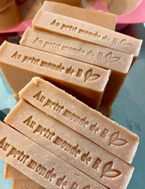 aupetitmonde-deb-cadeau-entreprise-personnalise