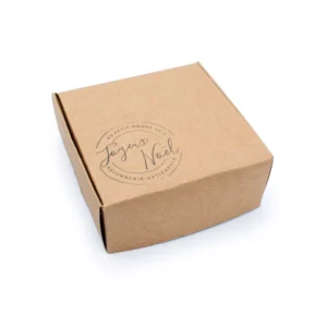 Coffret bougie de noël en boîte kraft fermée